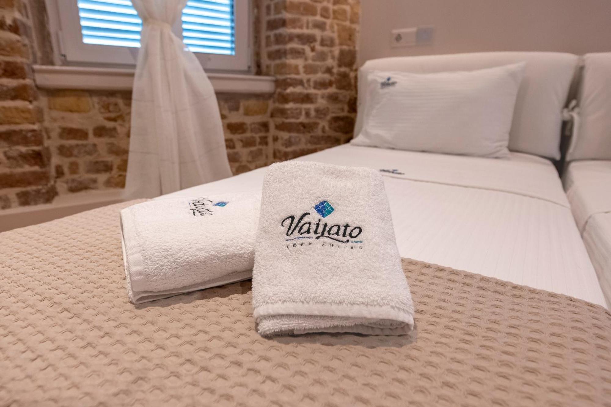 Vailato Swan White Suite Corfu  Ngoại thất bức ảnh